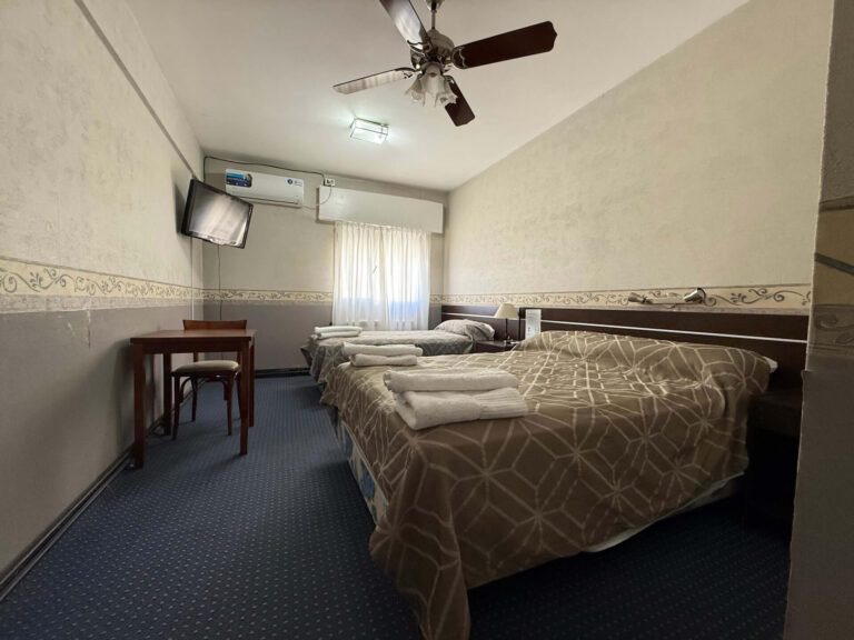 Habitación Triple Matrimonial + Single para familias.